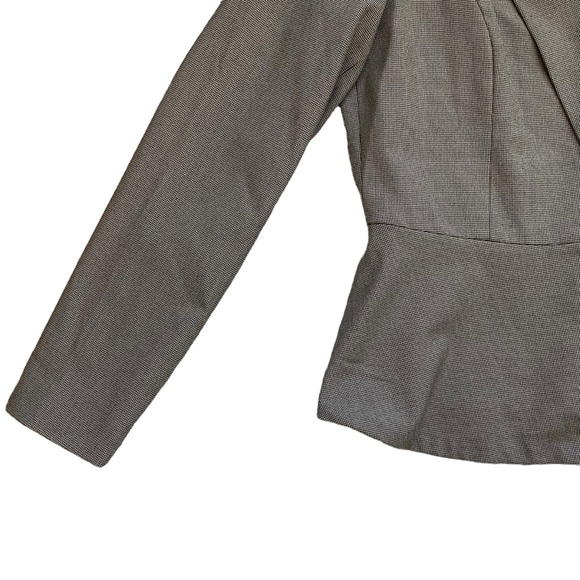 DONCASTER Suit NEW Skirt and Jacket Size 8 Tan Black - Picture 4 of 13